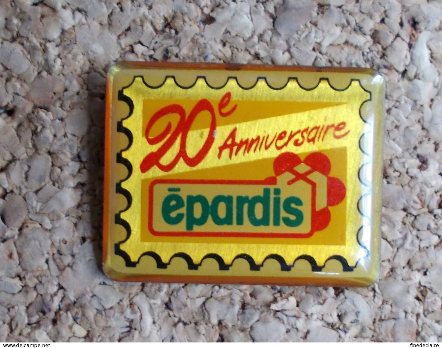 Pin's - 20° Anniversaire - épardis - Trademarks