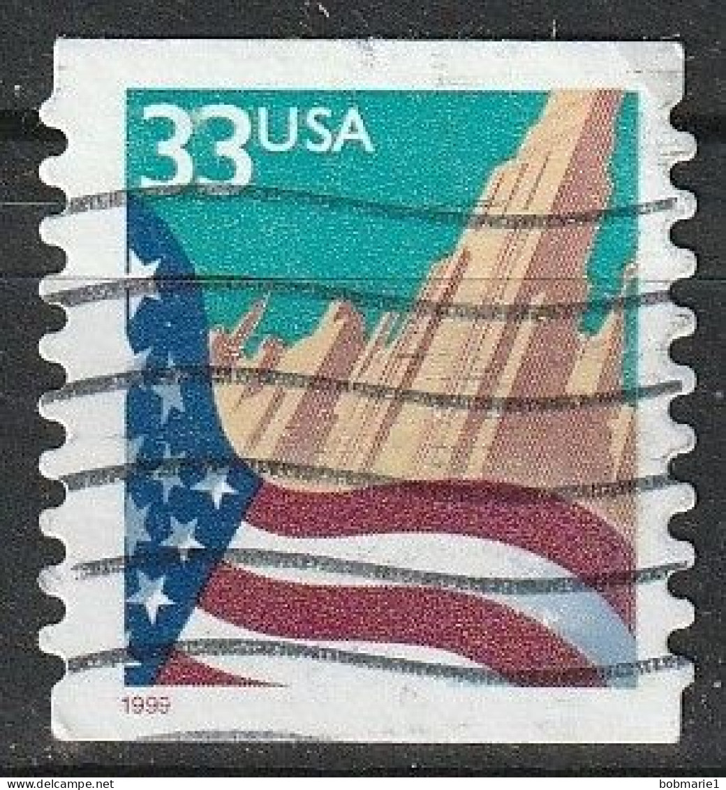 Timbre Etats Unis 1999 Drapeau Sur La Ville. Oblitéré, Non Dentelé En Bas Et En Haut N° 2857 - Used Stamps