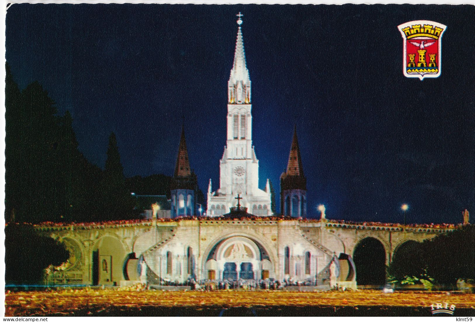 Lourdes - La Basilique Illuminée - Lourdes