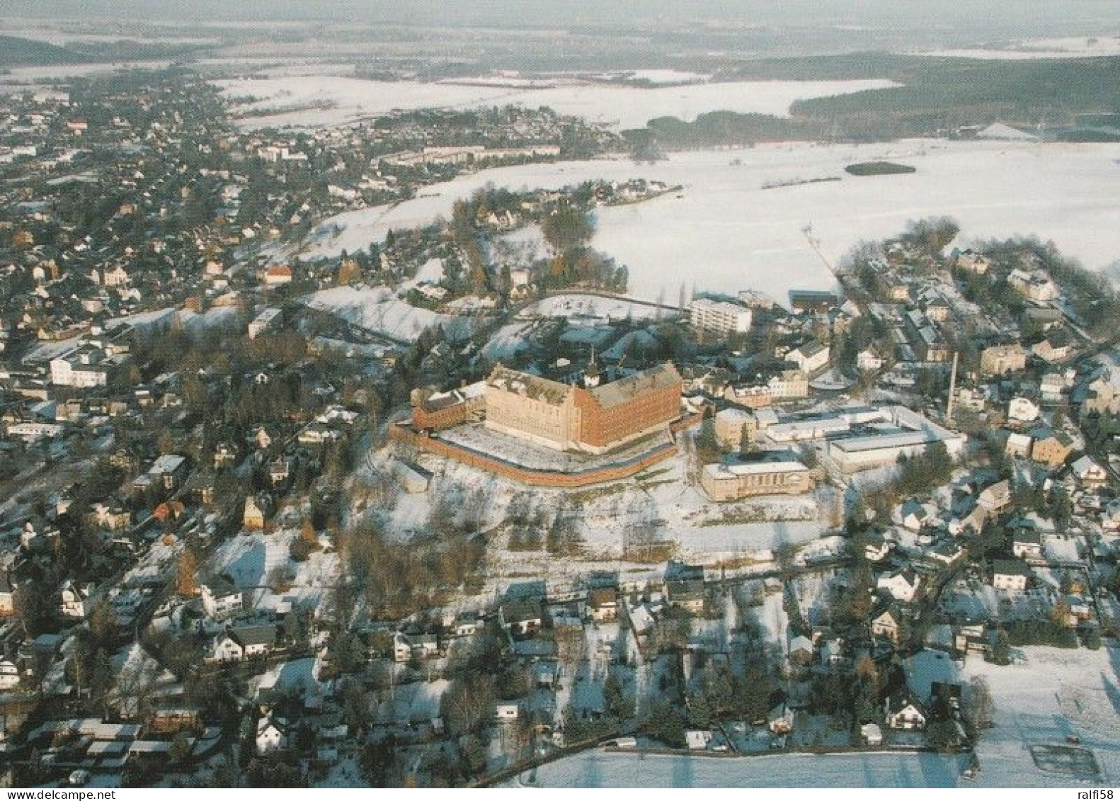 1 AK Germany / Sachsen * Blick Auf Die Stadt Stollberg - Im Bild Mitte Das Schloss Hoheneck * - Stollberg (Erzgeb.)