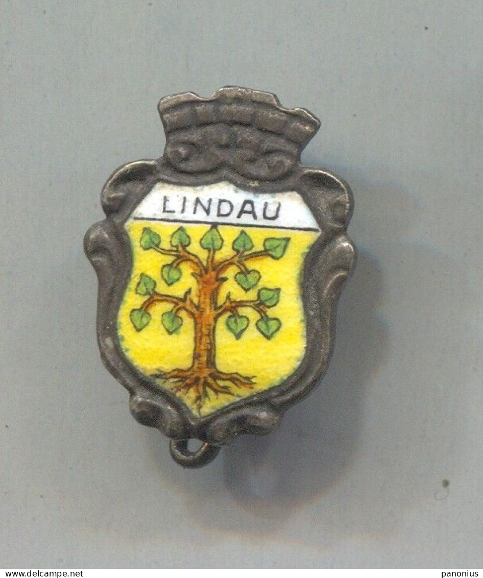 LINDAU Germany - Blazon, Coat Of Arms, Vintage Pin Badge, Abzeichen Enamel - Villes