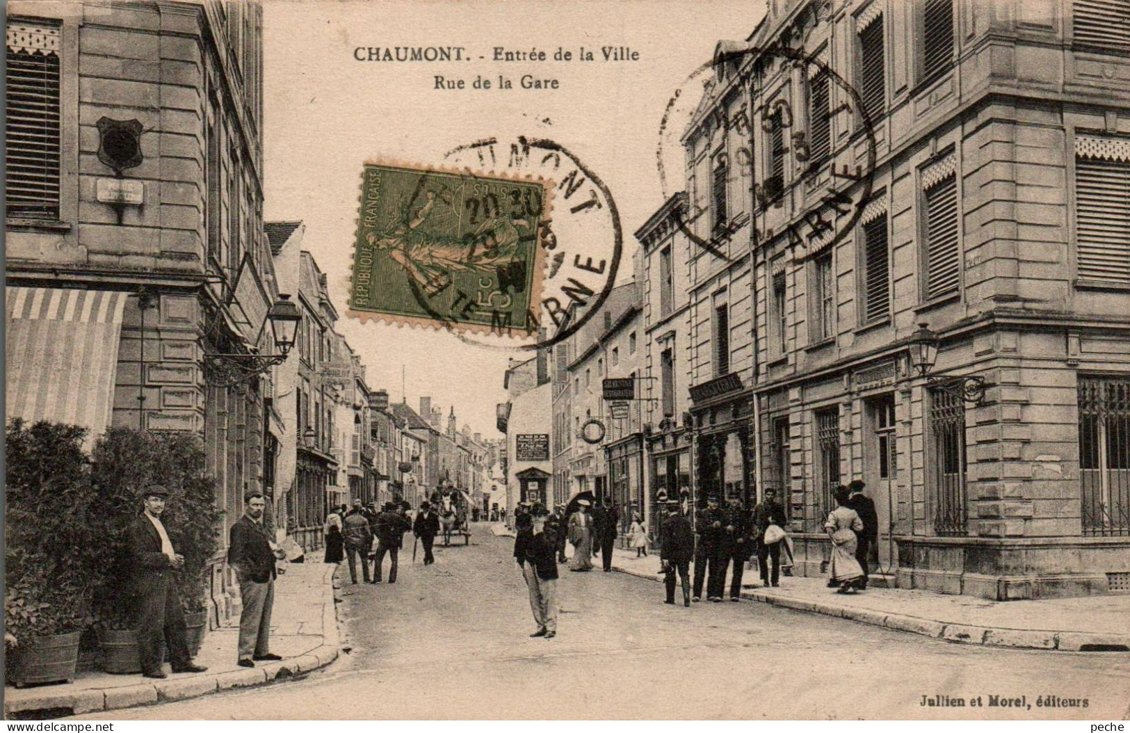 N°2676 W -cpa Chaumont -entrée De La Ville- - Chaumont