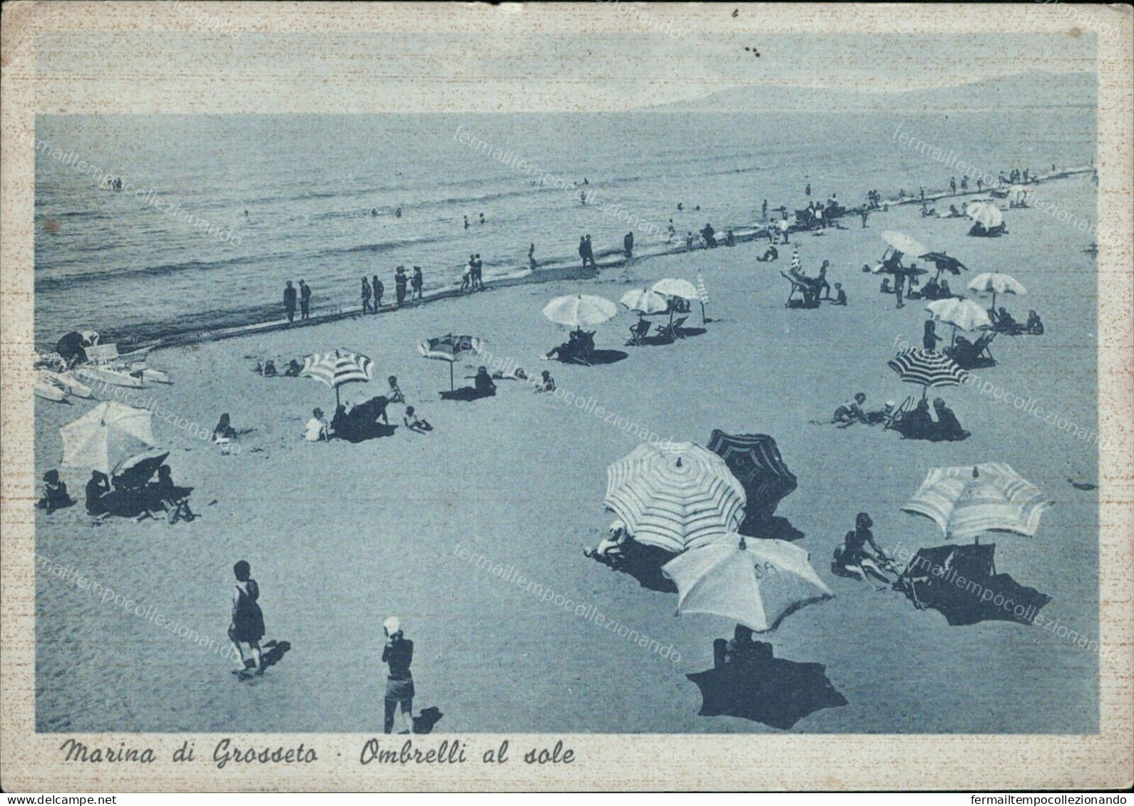 Cr312 Cartolina Marina Di Grosseto Ombrelli Al Sole 1941 Toscana - Grosseto