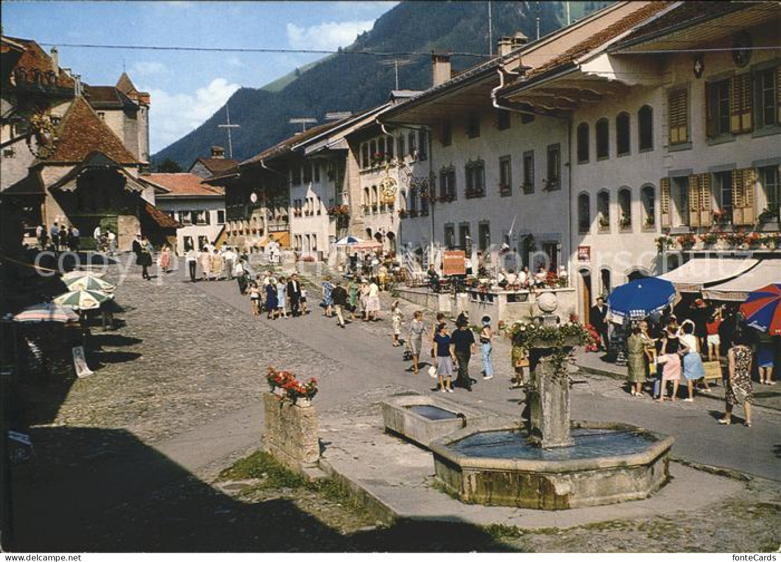 11856617 Gruyeres FR Dorfpartie Dorfbrunnen Gruyeres - Sonstige & Ohne Zuordnung