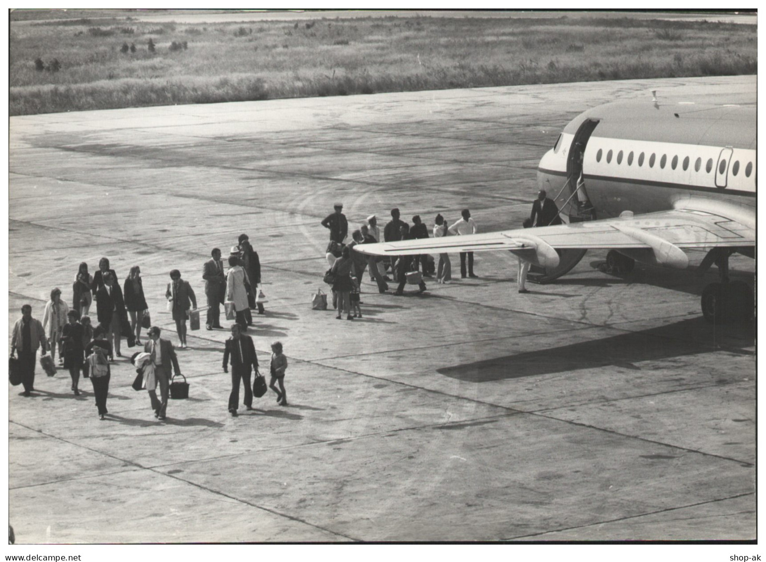 C5848/ Flughafen Ibiza Flugzeug Foto 21 X 15 Cm 70er Jahre - Andere & Zonder Classificatie