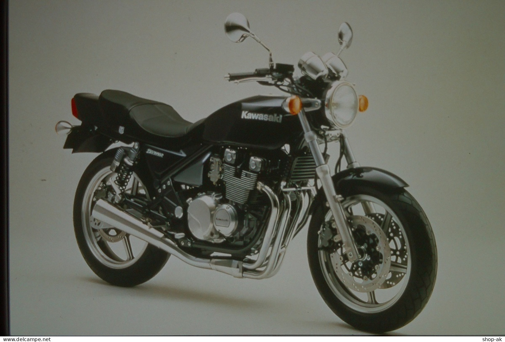 Dia0275/ 2 X DIA Foto Motorrad Kawasaki Zephyr 550  1992 - Motorfietsen