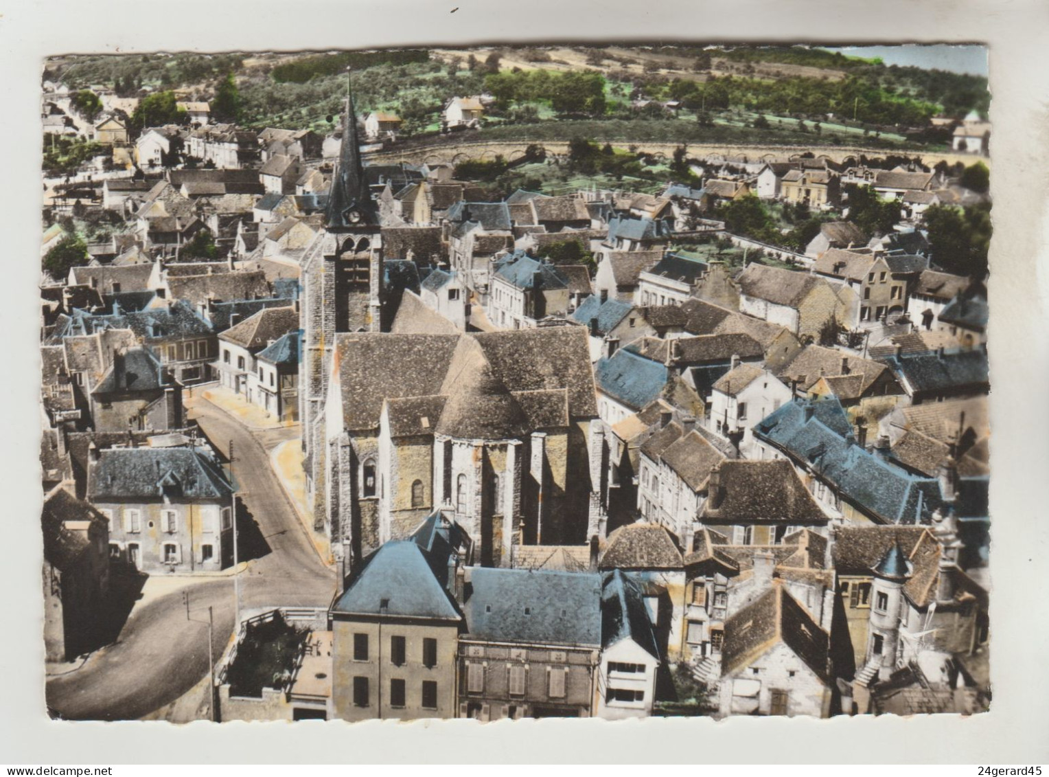 CPSM PONT SUR YONNE (Yonne) - En Avion Au-dessus De ........Vue D'ensemble - L'Eglise - Pont Sur Yonne