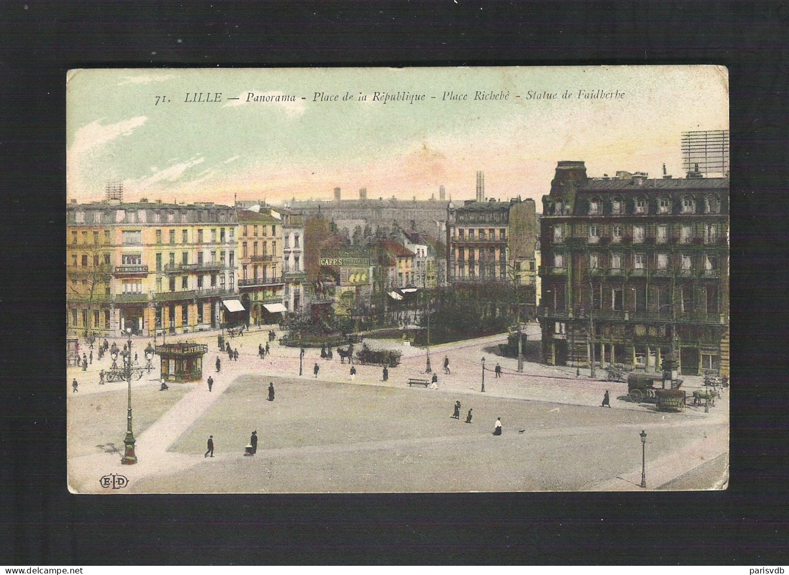 LILLE - PANORAMA - PLACE DE LA REPUBLIQUE  (FR 20.242) - Lille