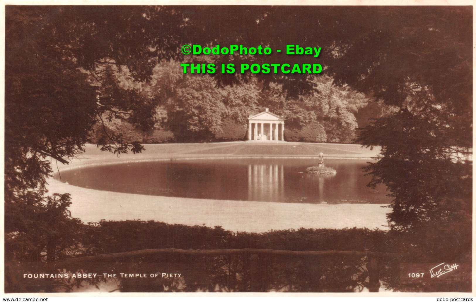 R422408 Fountains Abbey. The Temple Of Piety. 1097. Walter Scott. RP - Monde