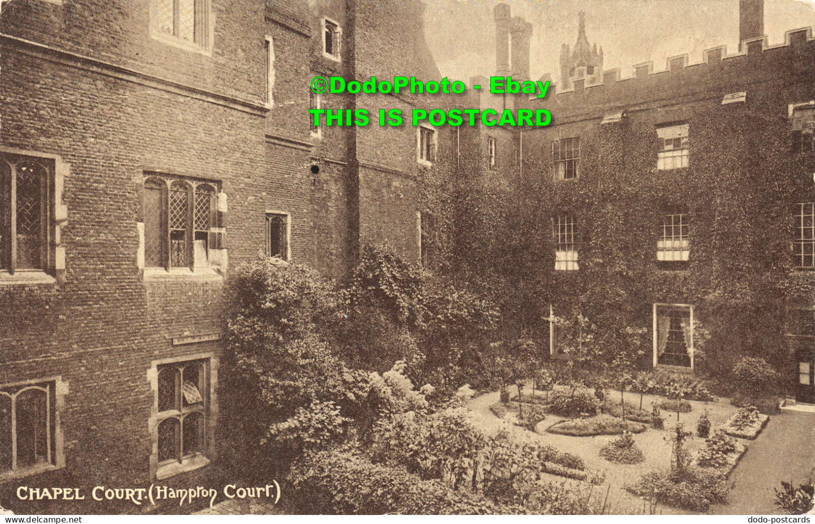 R421985 Chapel Court. Hampton Court. Gale And Polden. H. C. 17 - World