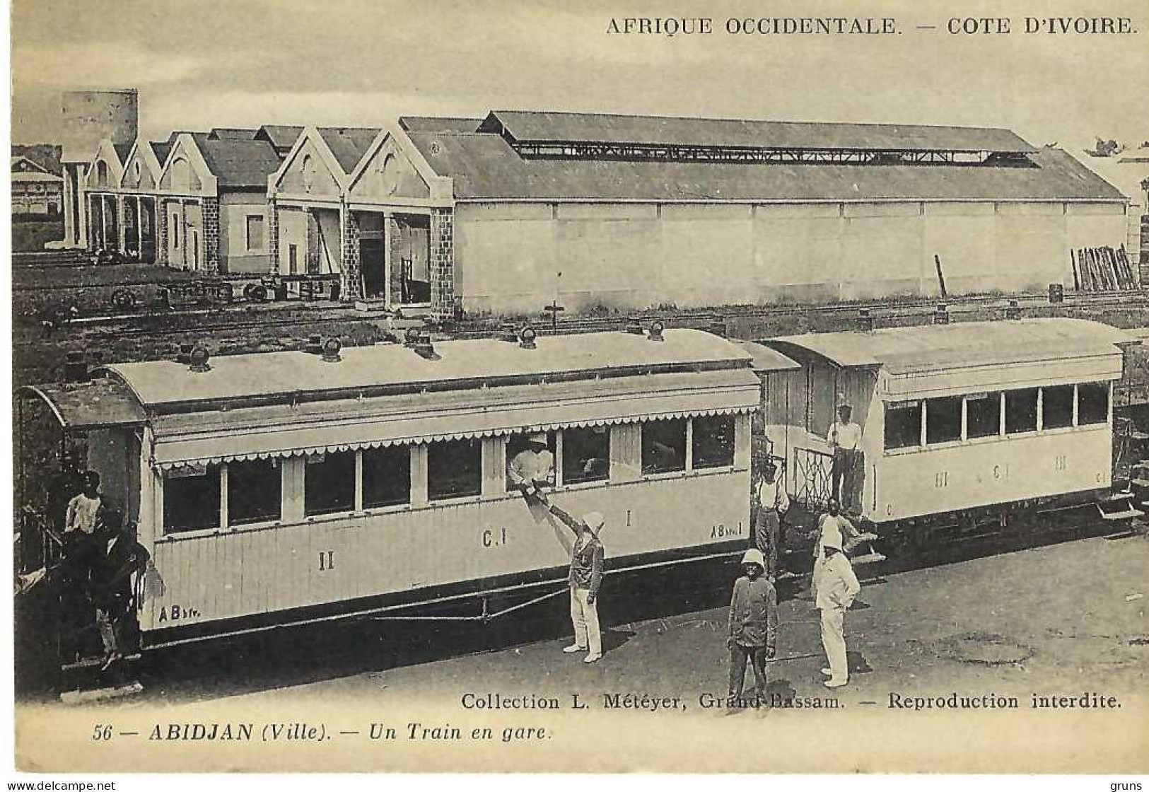 Abidjan (Ville) Un Train En Gare, Rare - Ivory Coast