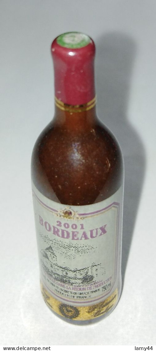 Bouteille De Vin Bordeaux 2001 (DX) - Andere & Zonder Classificatie