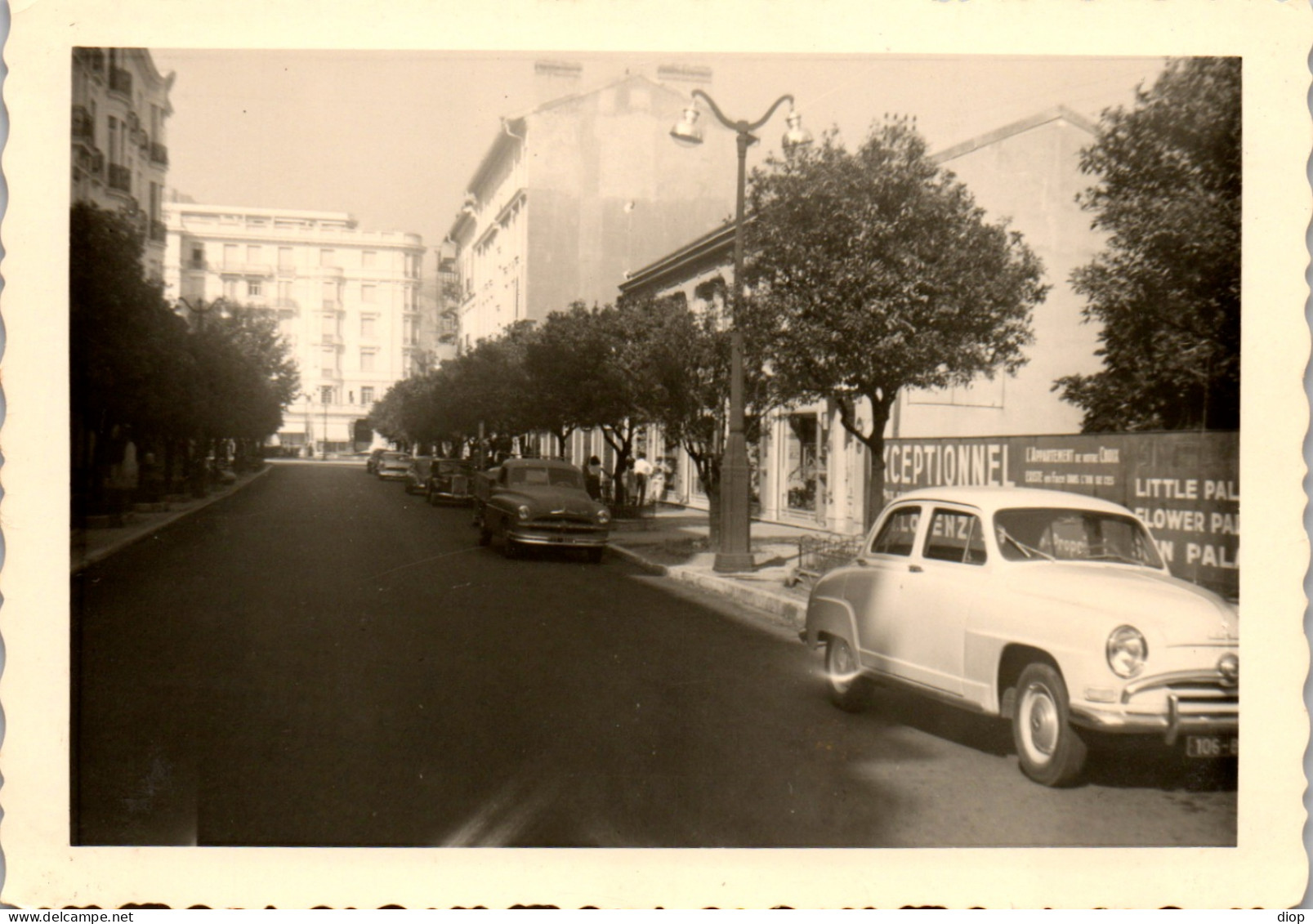 Photographie Photo Vintage Snapshot Amateur Automobile Voiture Auto Menton  - Automobile