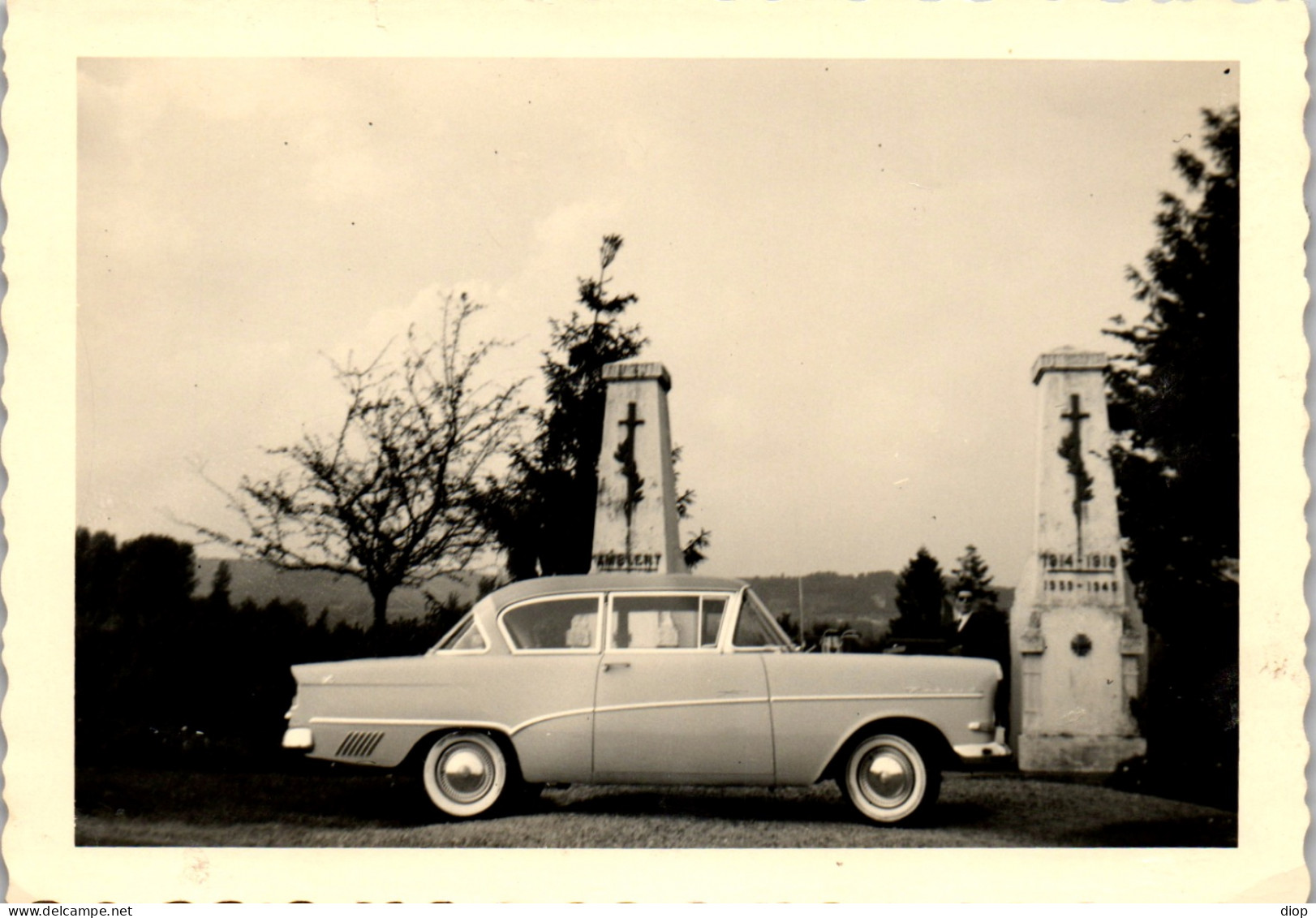 Photographie Photo Vintage Snapshot Amateur Automobile Voiture Auto  - Automobiles