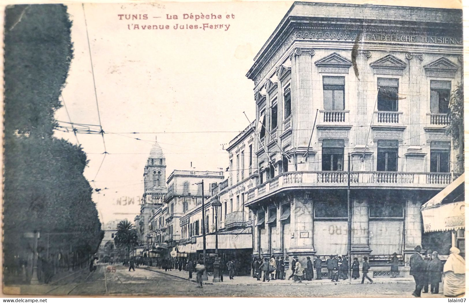 C. P. A. : Tunisie : TUNIS : La Dépèche Et L'Avenue Jules Ferry, Animé, En 1929 - Tunisia