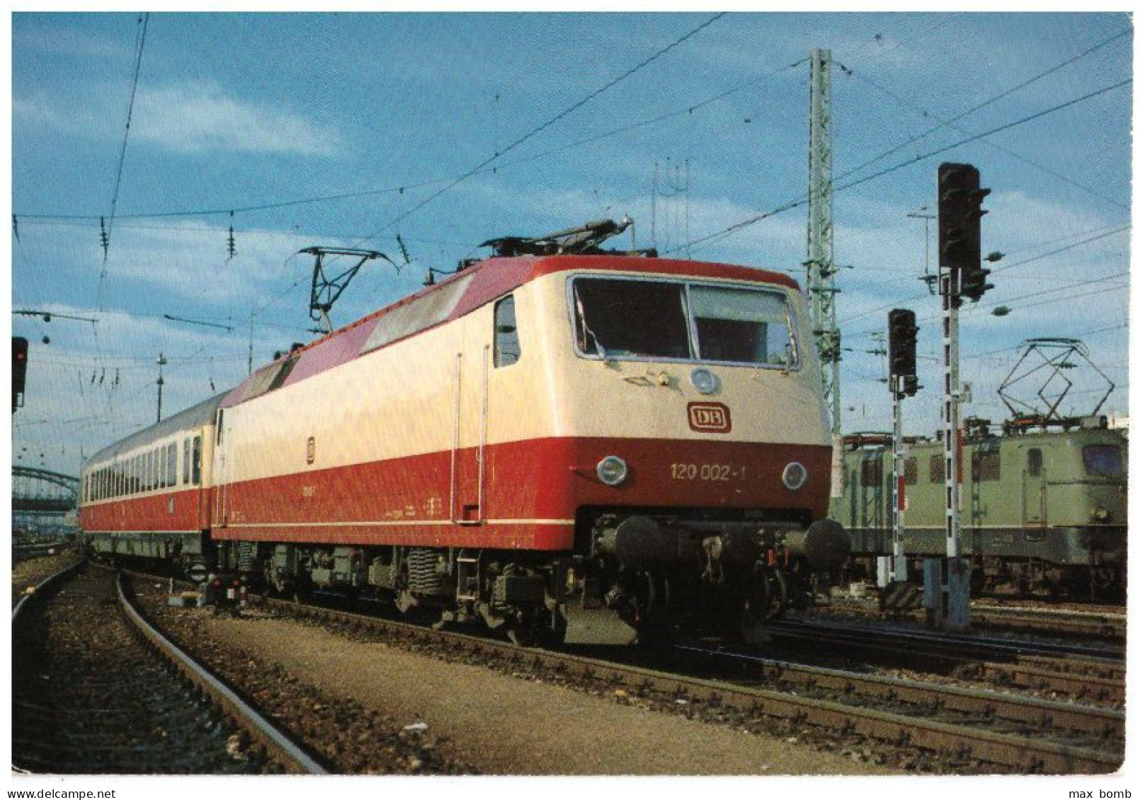 1981 TRENO GERMANIA DB ELEKTRISCHE UNIVERSALLOKOMOTIVE 120 002.1 LOCOMOTORE 106 - Trains