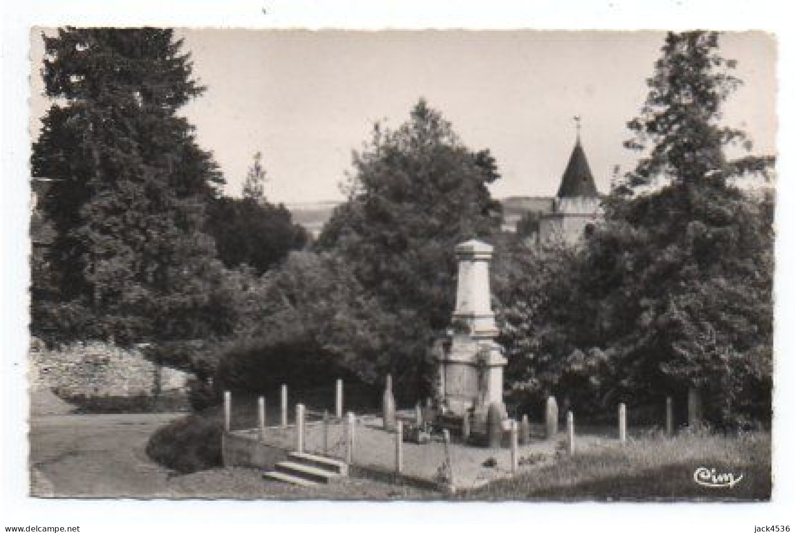 Carte Postale Moderne - 14 Cm X 9 Cm - Circulé - Dép. 39 - CHILLY LE VIGNOBLE - Monument Aux Morts - Autres & Non Classés