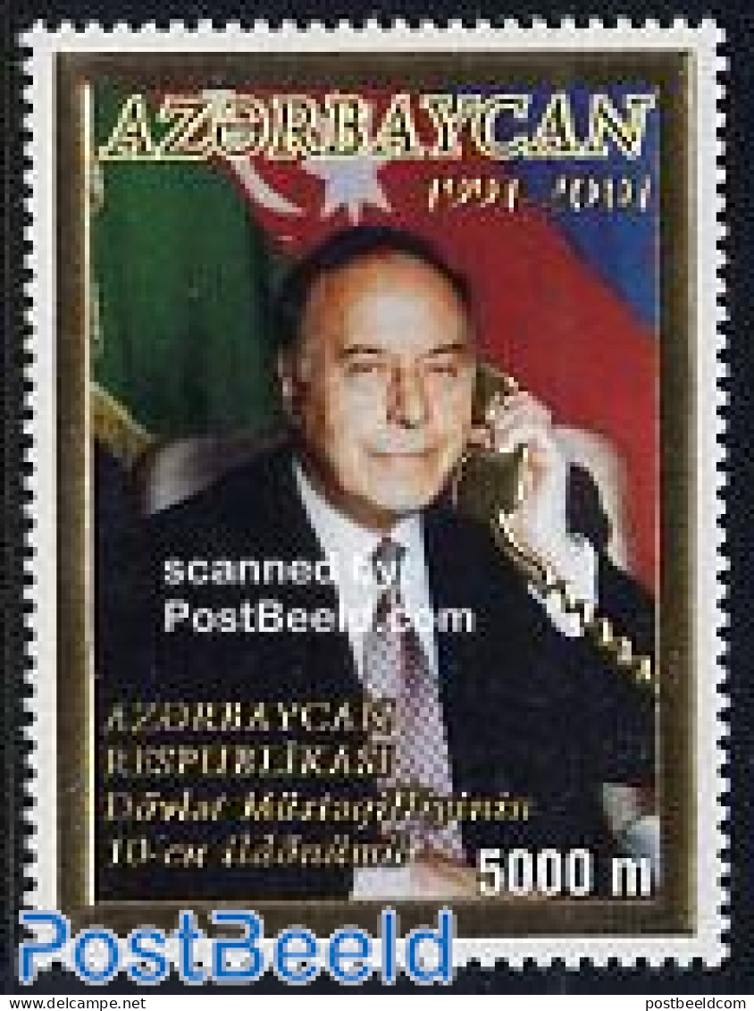 Azerbaijan 2001 Alijew 1v, Gold, Mint NH, History - Politicians - Sonstige & Ohne Zuordnung