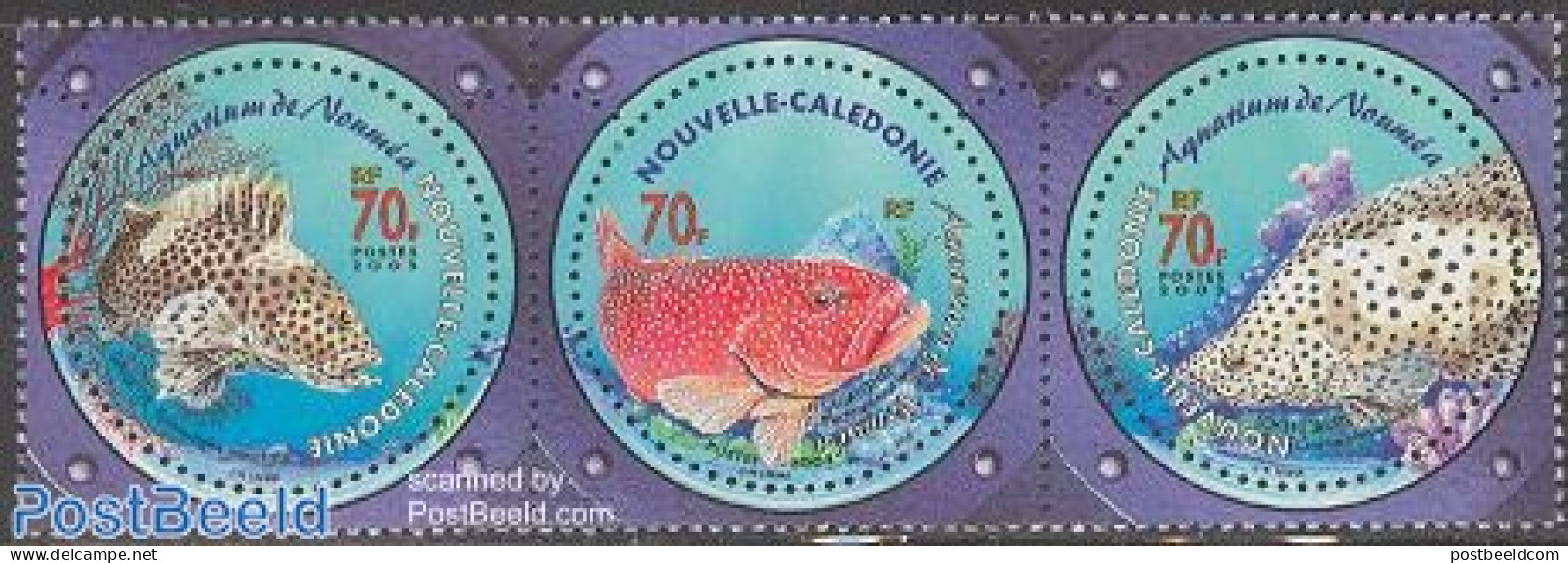 New Caledonia 2003 Noumea Aquarium 3v [::], Mint NH, Nature - Various - Fish - Round-shaped Stamps - Ungebraucht