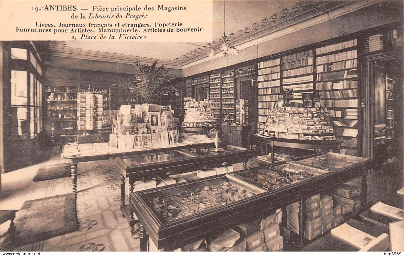 ANTIBES (Alpes-Maritimes) - Pièce Principale Des Magasins De La Librairie Du Progrès, 2 Place De La Victoire - Journaux - Sonstige & Ohne Zuordnung