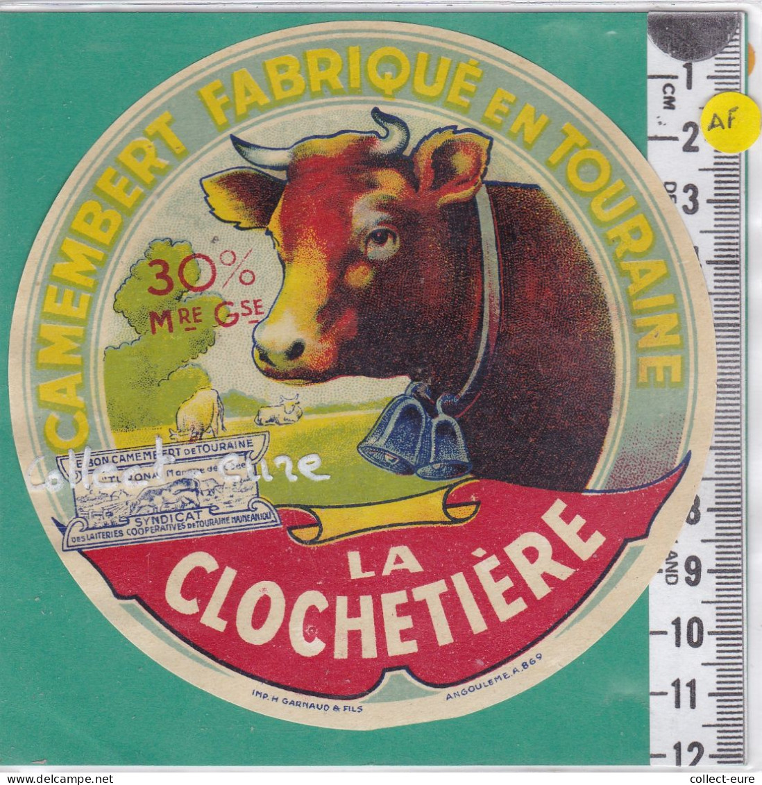 C1334 FROMAGE CAMEMBERT TOURAINE LA CLOCHETIERE 30 % - Kaas