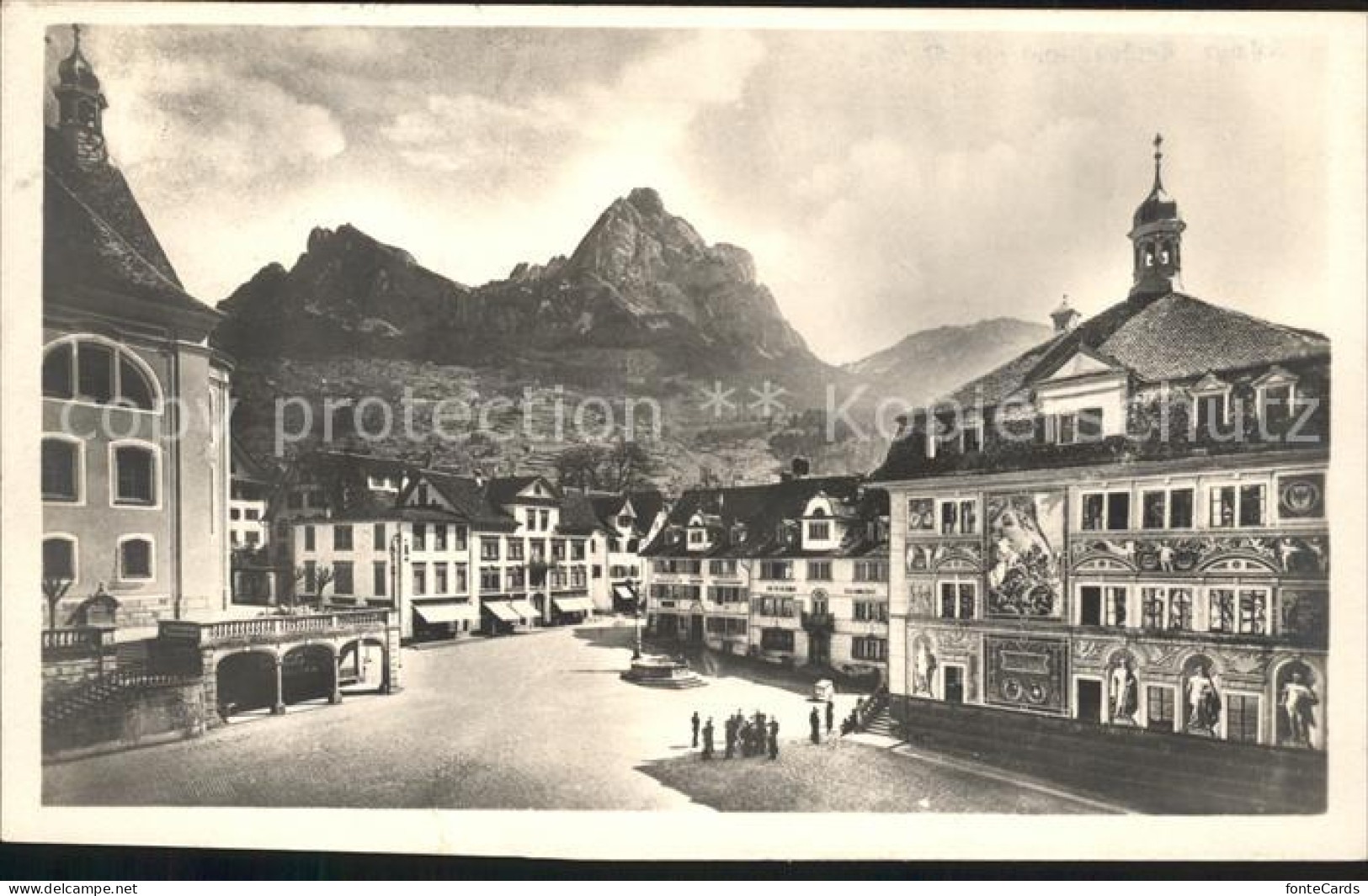 11776946 Schwyz Dorfplatz Rathaus Mythen Schwyz - Autres & Non Classés