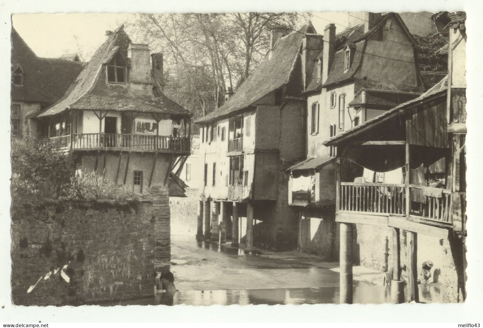 64/ CPSM - Salies De Béarn - Vieux Quartier Pittoresque Sur Le Saleys - Salies De Bearn