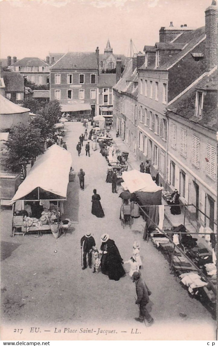 EU -  La Place Saint Jacques - Marché   - CPA °J - Eu