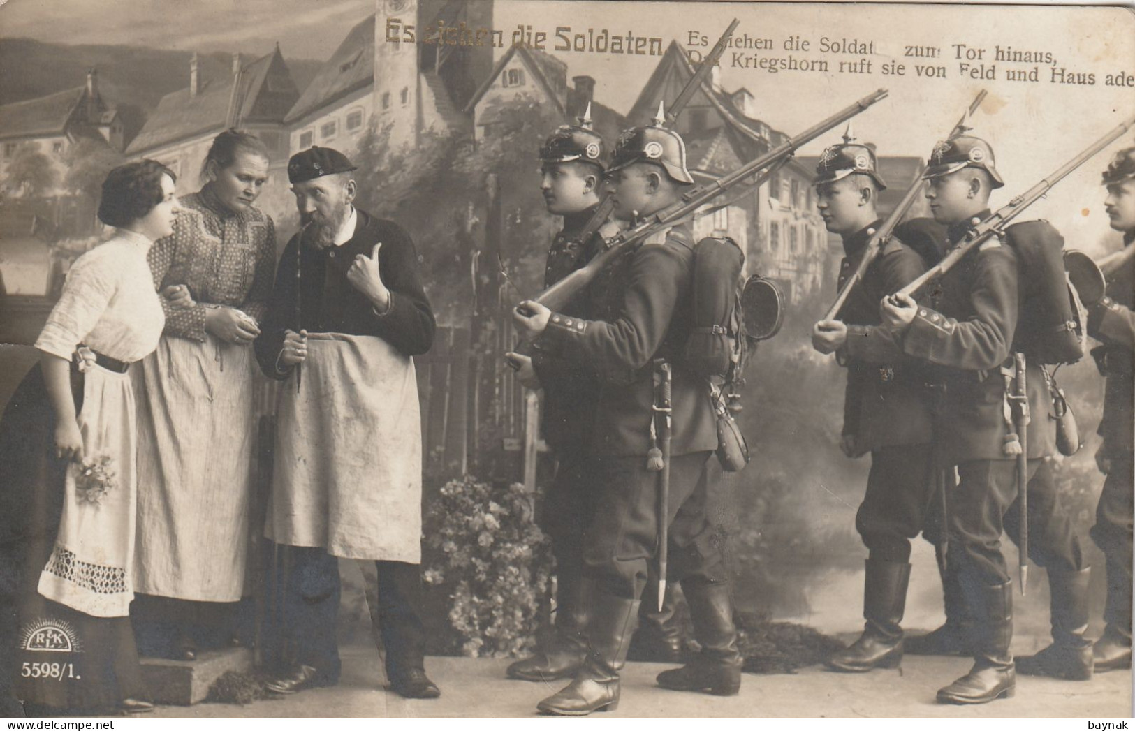 MIL3270   --  DEUTSCHLAND  --  ES ZIEHEN DIE SOLDATEN  --  PICKELHAUBE.  --  1916 - Guerra 1914-18