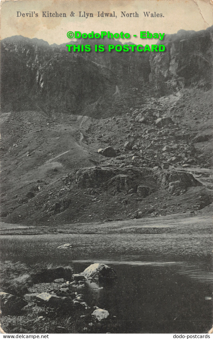 R422092 Devils Kitchen And Llyn Idwal. North Wales. Wickens Series - World