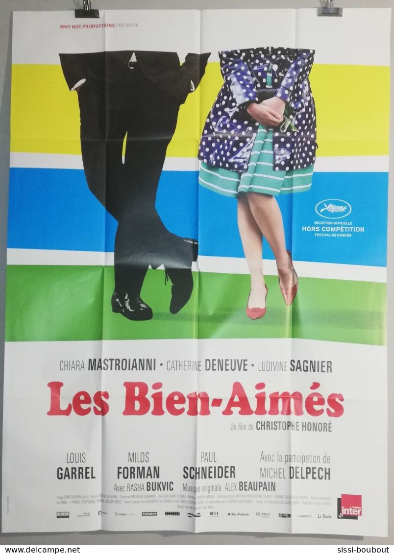 Affiche Originale De Cinéma "Les Biens-Aimés" Avec Catherine Deneuve, Chiara Mastroianni, Ludivine Sagnier De 2011 - Posters