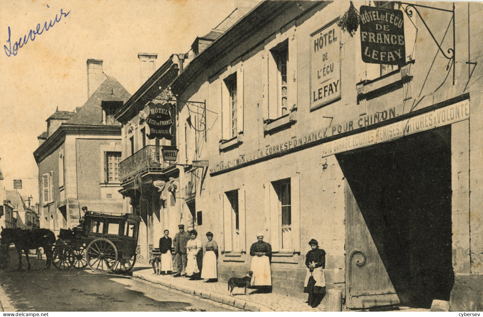 BOURGUEIL - Hôtel De L'Ecu De France - Attelage De L'Hôtel Et Le Personnel - Autres & Non Classés