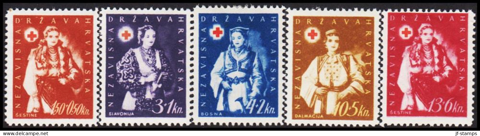 1942. HRVATSKA Red Cross Complete Set. Hinged. (Michel 86-90) - JF546063 - Croatie