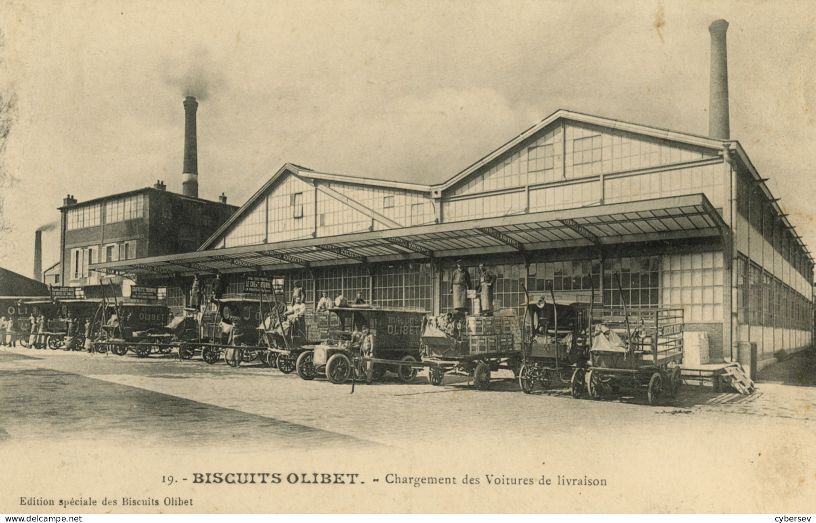 BORDEAUX - Biscuits OLIBET - Chargement Des Voitures De Livraison - Bordeaux