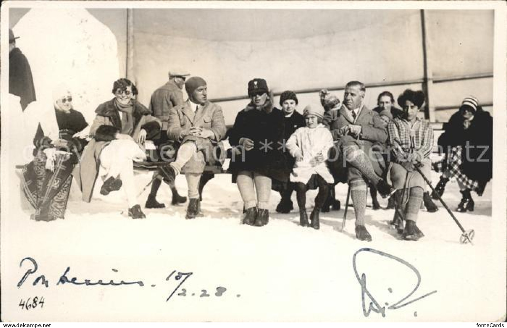 11759116 Pontresina Gruppenfoto Im Schnee Pontresina - Sonstige & Ohne Zuordnung