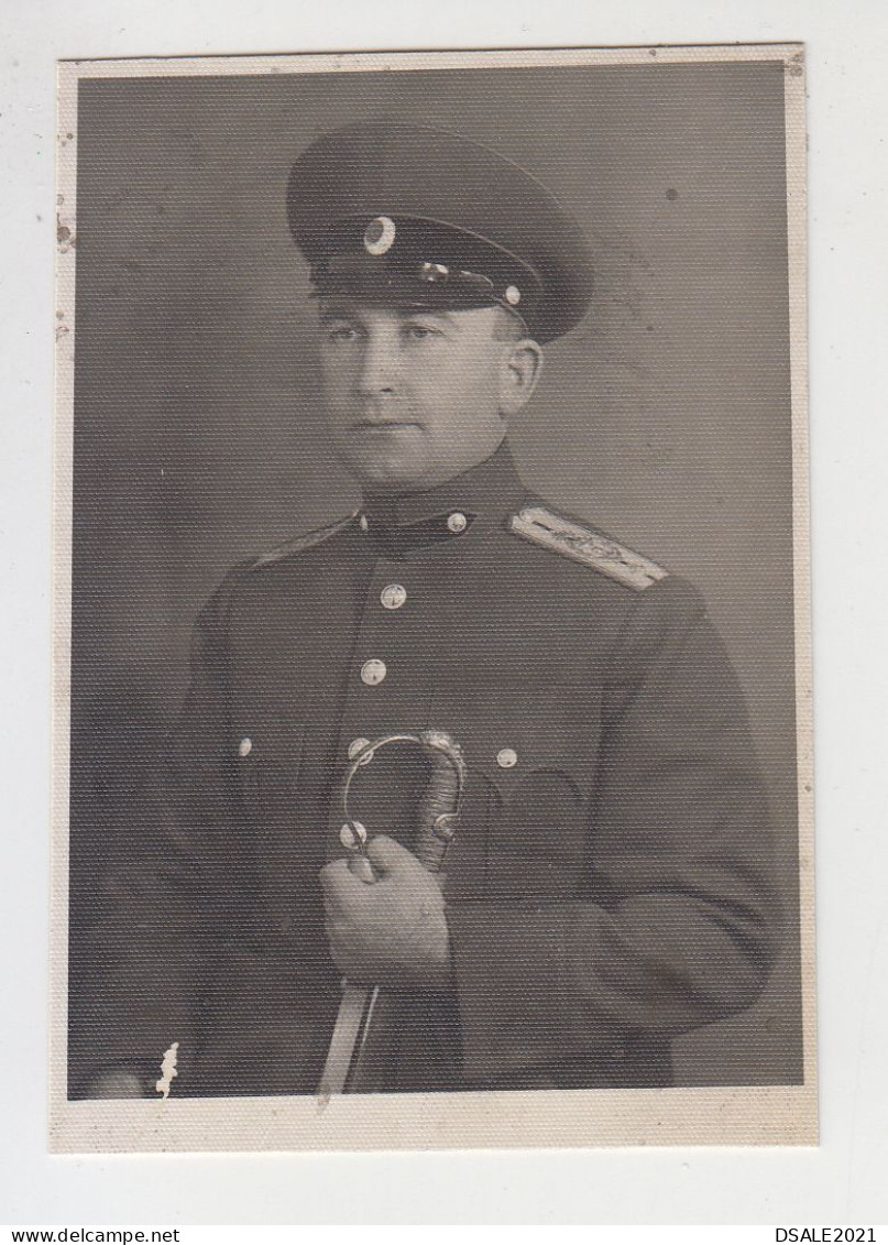 1930s Bulgaria Bulgarian Military Officer With Uniform, Portrait With Sword, Vintage Orig Photo 5.6x8.1cm. (9413) - Krieg, Militär