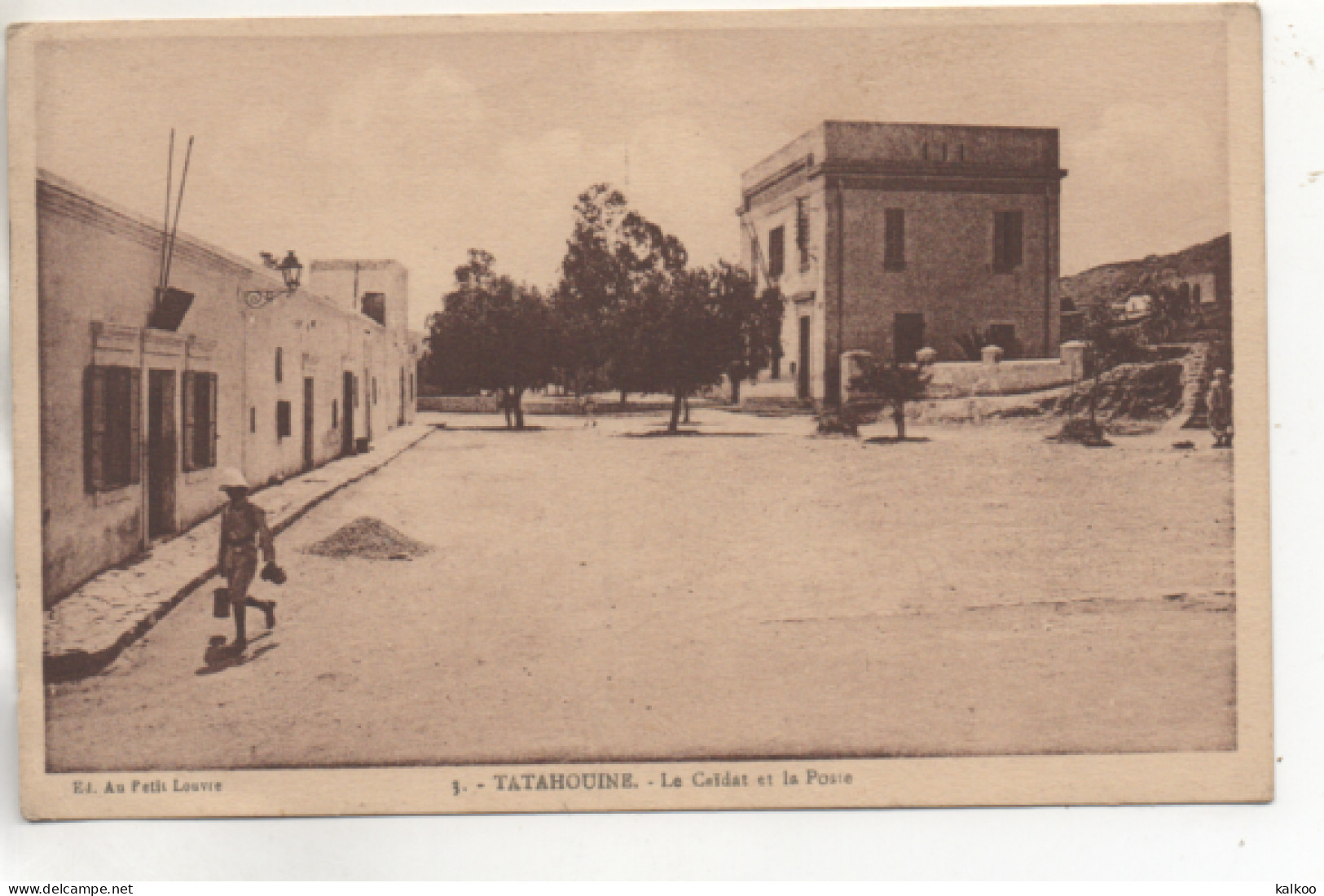 CPA ( Tatahouine - Le Caidat Et La Poste ) - Tunisie