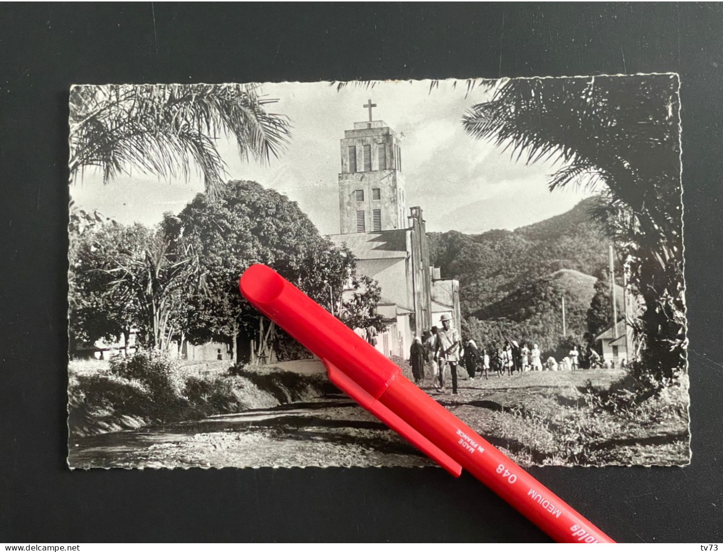 V163X - La Cathédrale De NKONGSAMBAN - Les Pretres Du Sacré-coeur Au CAMEROUN - Cameroun - Ethnique - Cameroon