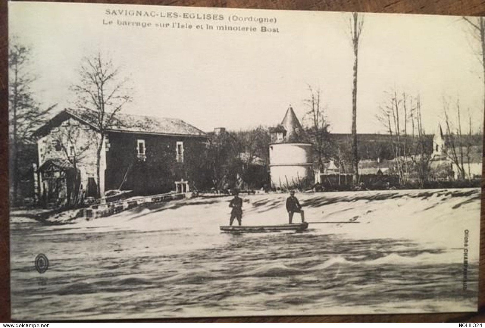 Cpa 24 Dordogne, SAVIGNAC LES EGLISES, Le Barrage Sur L'Isle Et La Minoterie Bost, Hommes En Barque, éd Champarnaud - Altri & Non Classificati