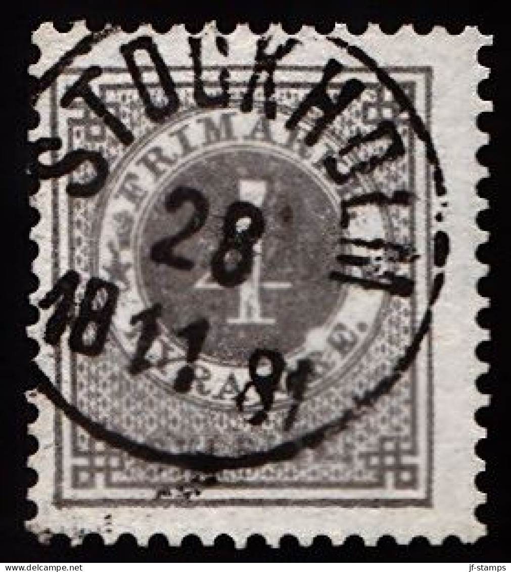 1877. Circle Type. Perf. 13. 4 øre Gray. STOCKHOLM 28 11 1881. (Michel 18B) - JF103251 - Gebruikt