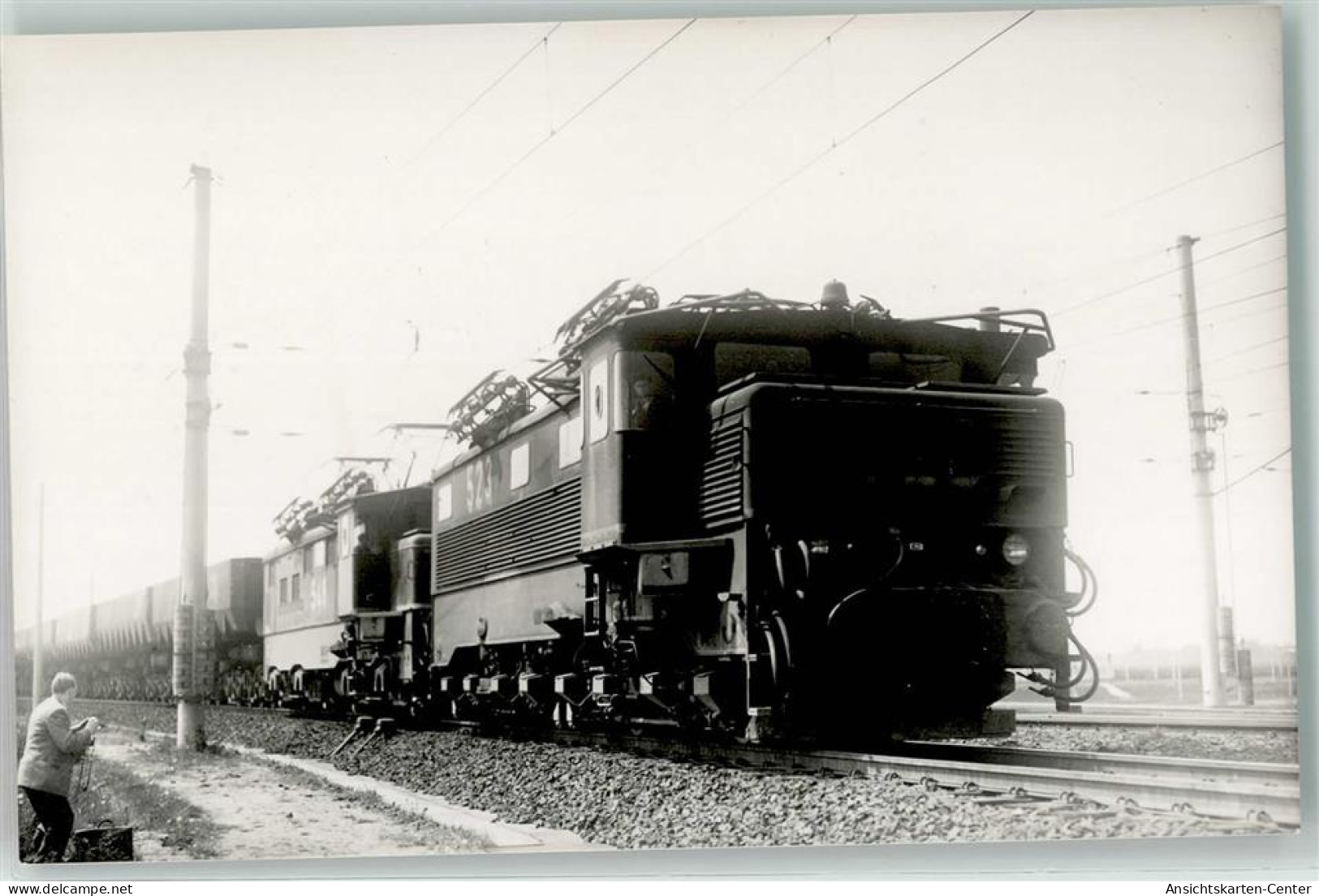 13267409 - Nord-Sued-Bahn 523/548  Sommer Exkursion 1959 - Treinen