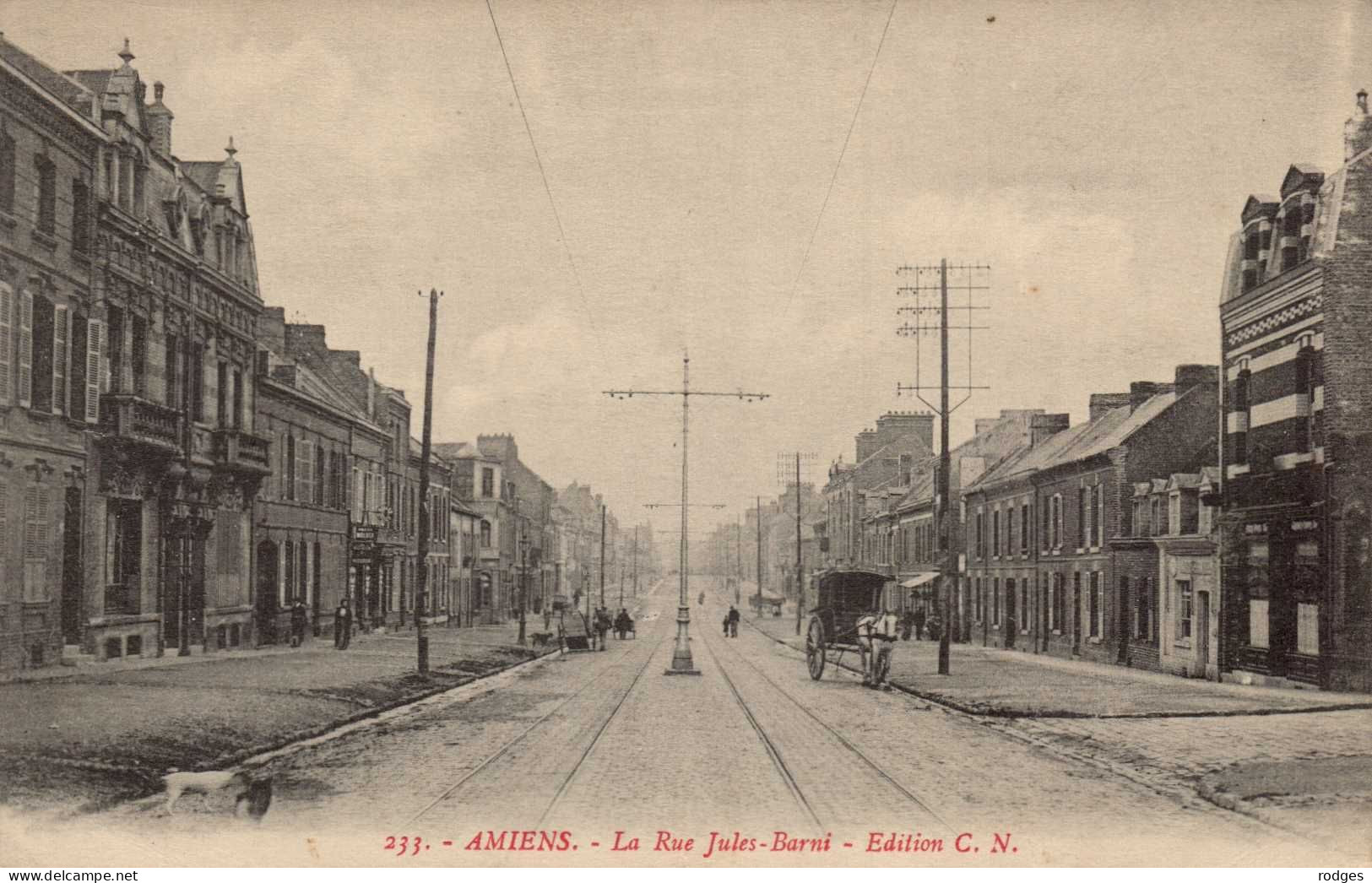 80 , Cpa  AMIENS , 233 , La Rue Jules Barni , Edition C.N. (15351) - Amiens