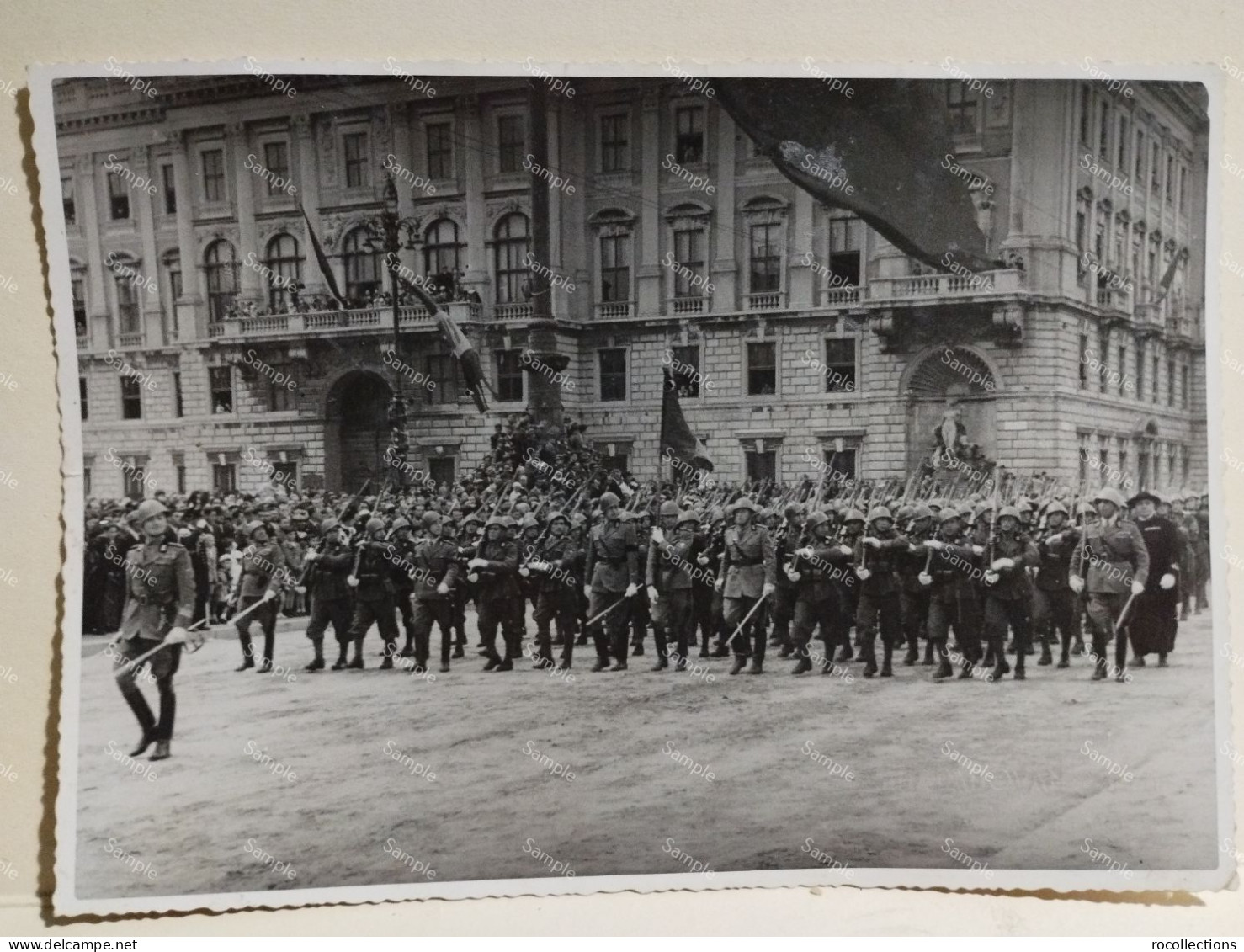 Italy Military Italia Foto Militari Da Identificare. Trieste ?  175x125 Mm. - Krieg, Militär