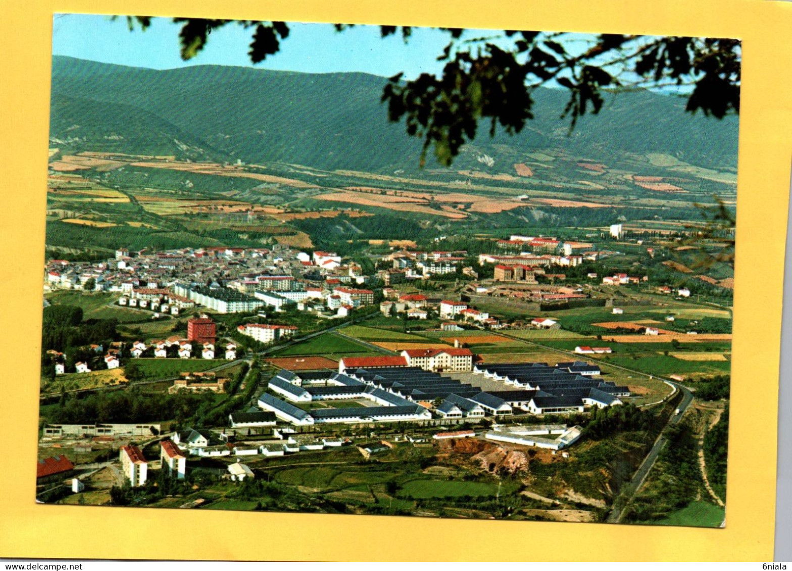 JACA  Perla Del Pirineo  Vue Générale     ESPAGNE   ( 21674 ) - Huesca