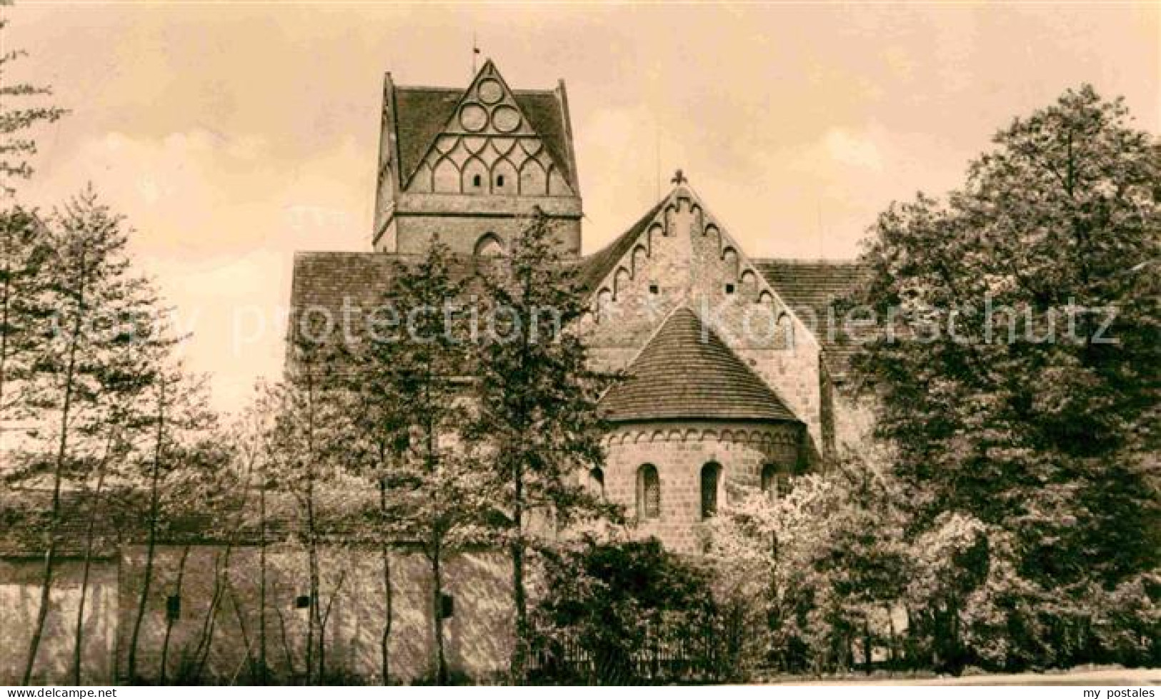 72698553 Treuenbrietzen Marienkirche Treuenbrietzen - Treuenbrietzen