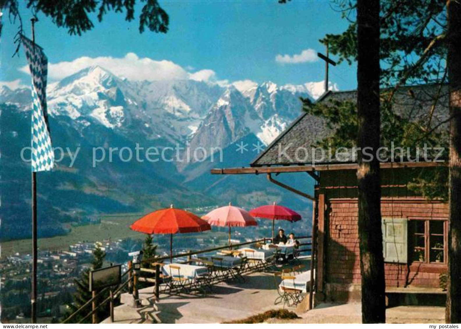 72697662 St Martin Grasberg Berggasthof Terrasse Blick Gegen Zugspitzgruppe Wett - Garmisch-Partenkirchen