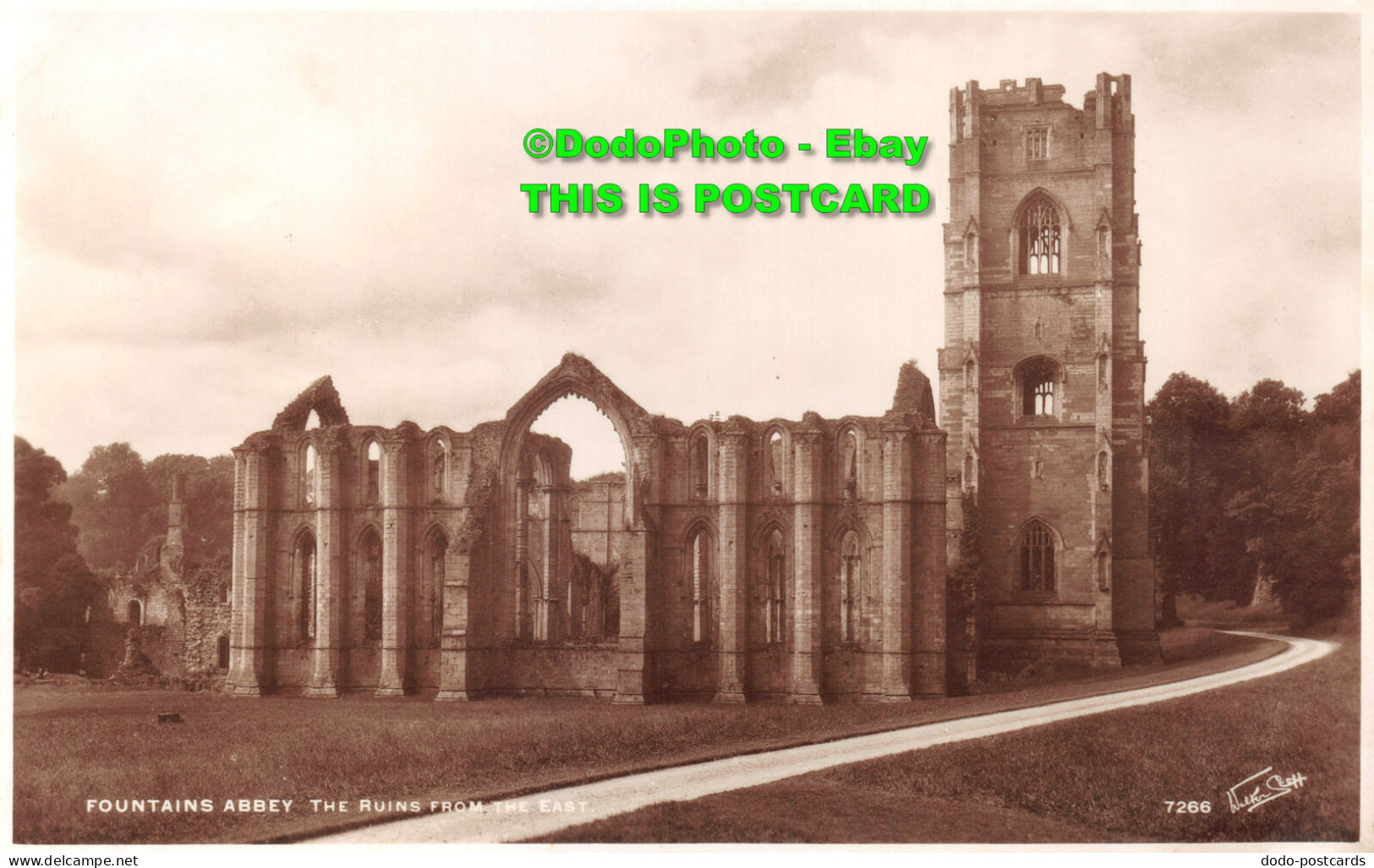 R422822 Fountains Abbey. The Ruins From The East. Walter Scott. RP - Wereld