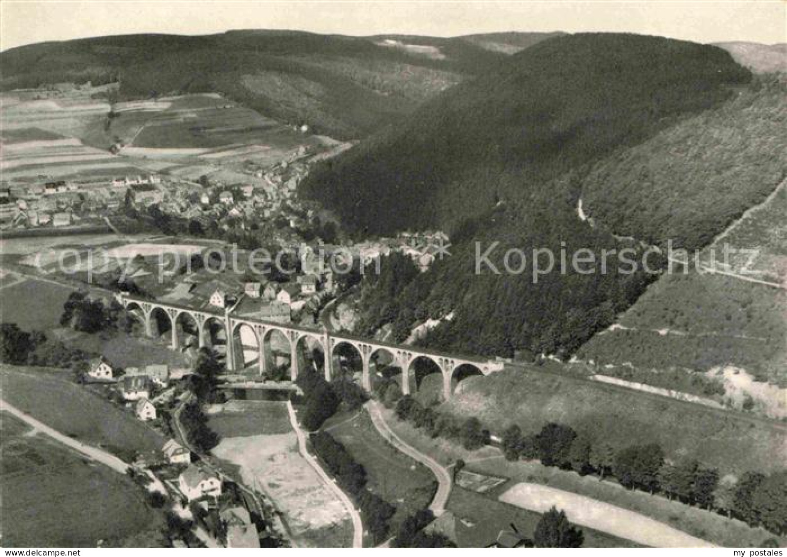 72695277 Willingen Sauerland Fliegeraufnahme Mit Viadukt Willingen Sauerland - Autres & Non Classés