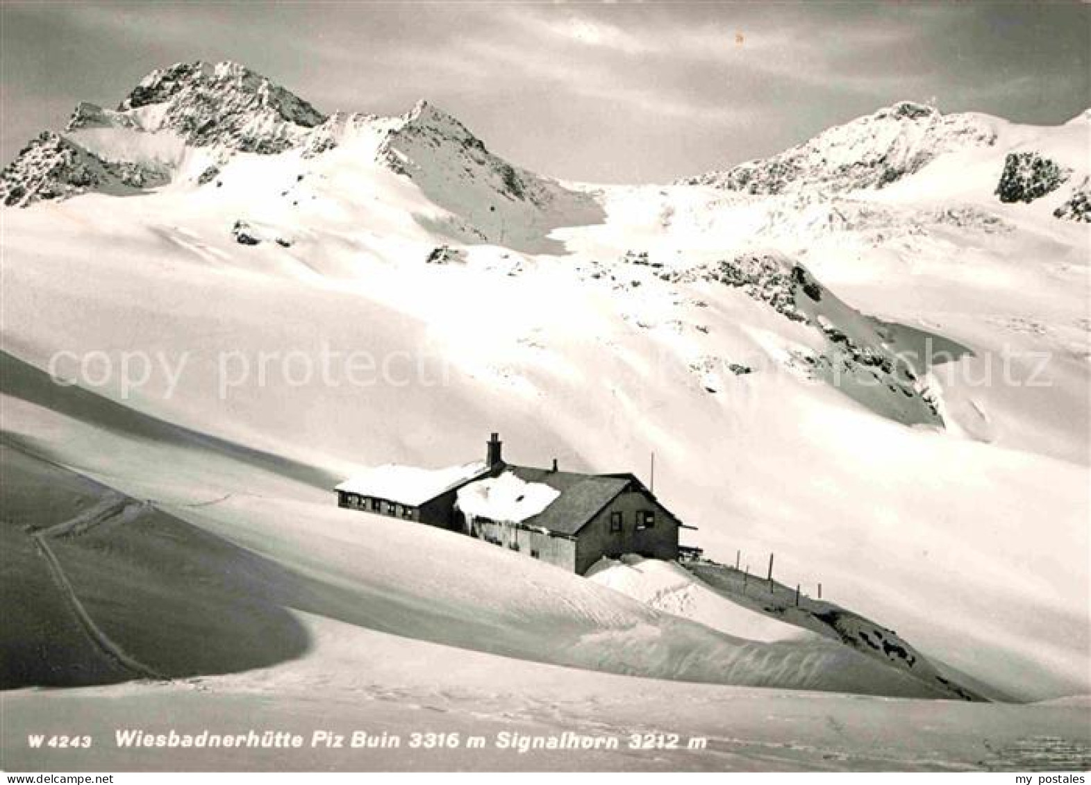 72694057 Wiesbadener Huette Piz Buin Signalhorn Winterpanorma Silvretta Gebirge  - Altri & Non Classificati