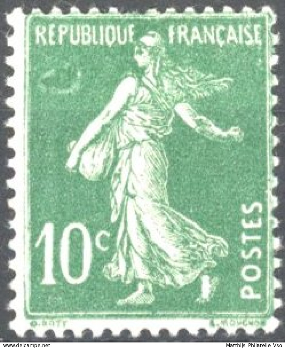 [** SUP] N° 159-cu, 10c Vert - Halo Sous 'Republique' - 1903-60 Säerin, Untergrund Schraffiert